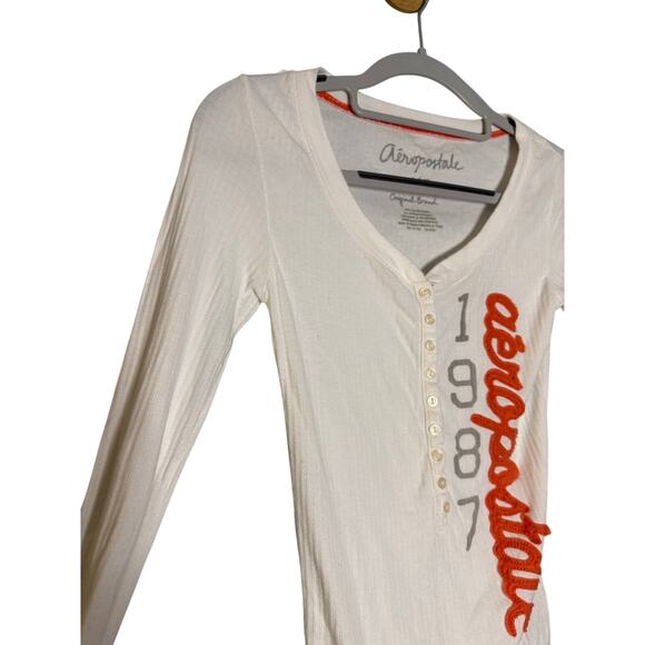 Y2k Aeropostale tight fitted logo Henley white - Picture 4 of 6